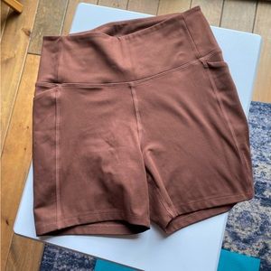EUC Girlfriend Collective High Rise Shorts in Earth